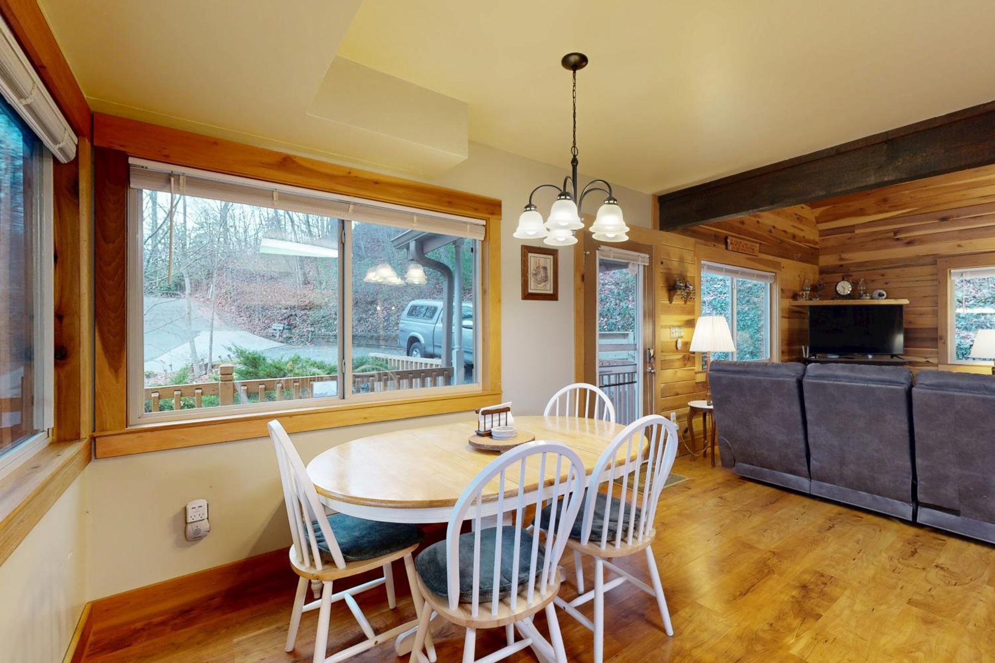 2 Bed 2 Bath Vacation In V * Whittier